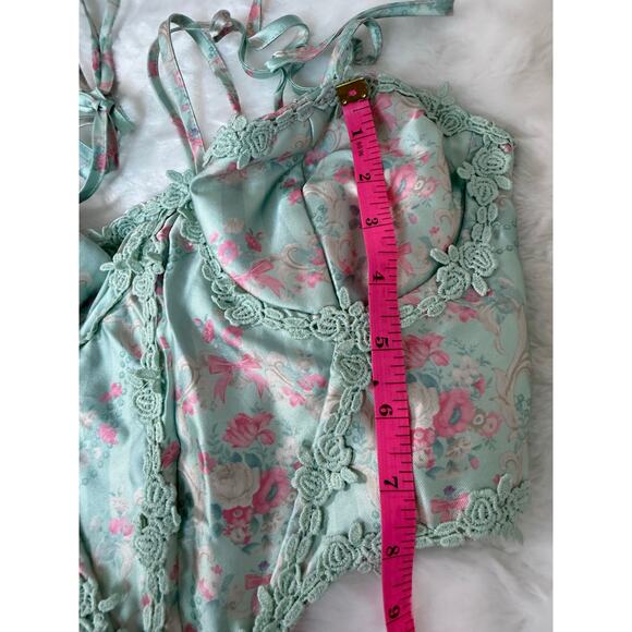 Dolls Kill Sugar Thrillz Scandal Sheet Mint Green Lace Up Corset Bustier Small - Picture 12 of 15